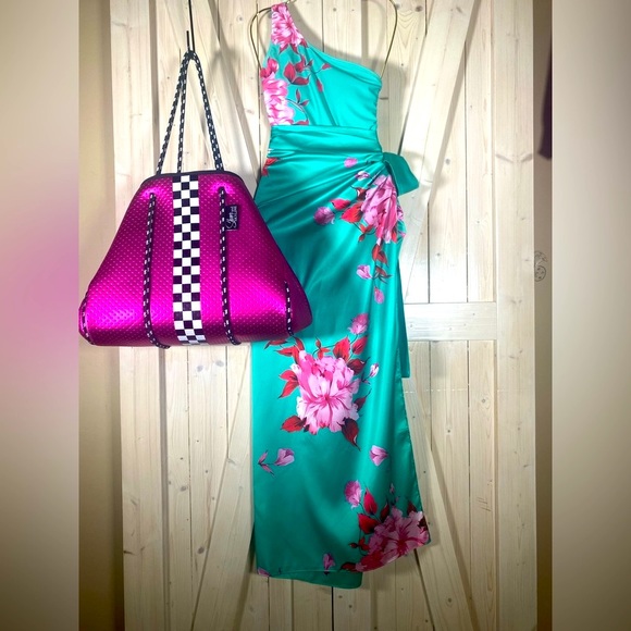 Neoprene Racer Tote Bag Prix Hot Pink or Titanium Disco racing checks waterproof - Picture 8 of 16